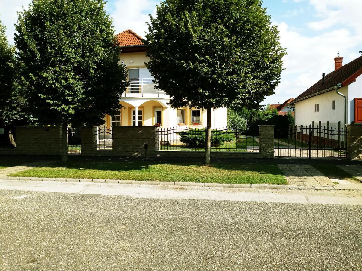 Abigel Thermal Apartman Bük Buitenkant foto